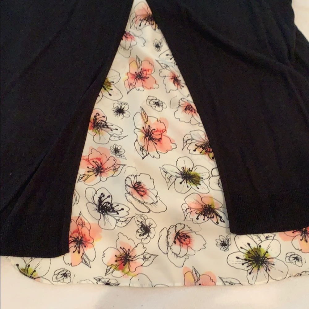 Top with split back - Picture 3 of 3